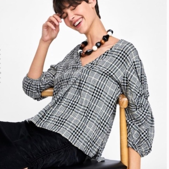 Zara Womens Black Cream Plaid V-Neck Blouse Ruched Puff Sleeve Size Small - Picture 1 of 12